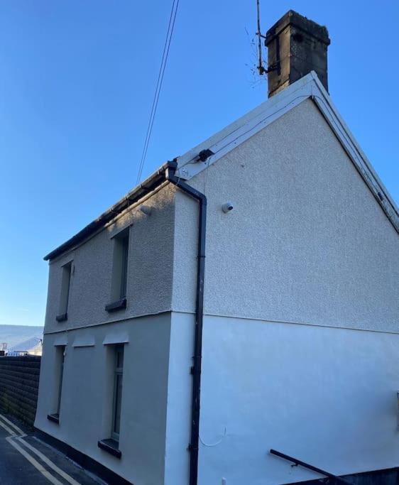 Modern 2 Bedroom Cottage Near Bike Park Wales. Merthyr Tydfil Εξωτερικό φωτογραφία
